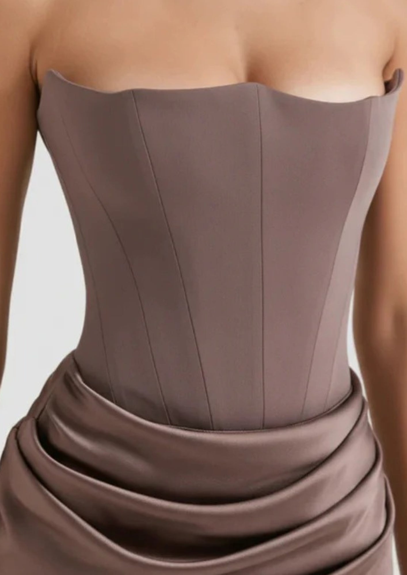 Women’s Strapless Maxi Dress – Clean Cut Design for Formal Occasions