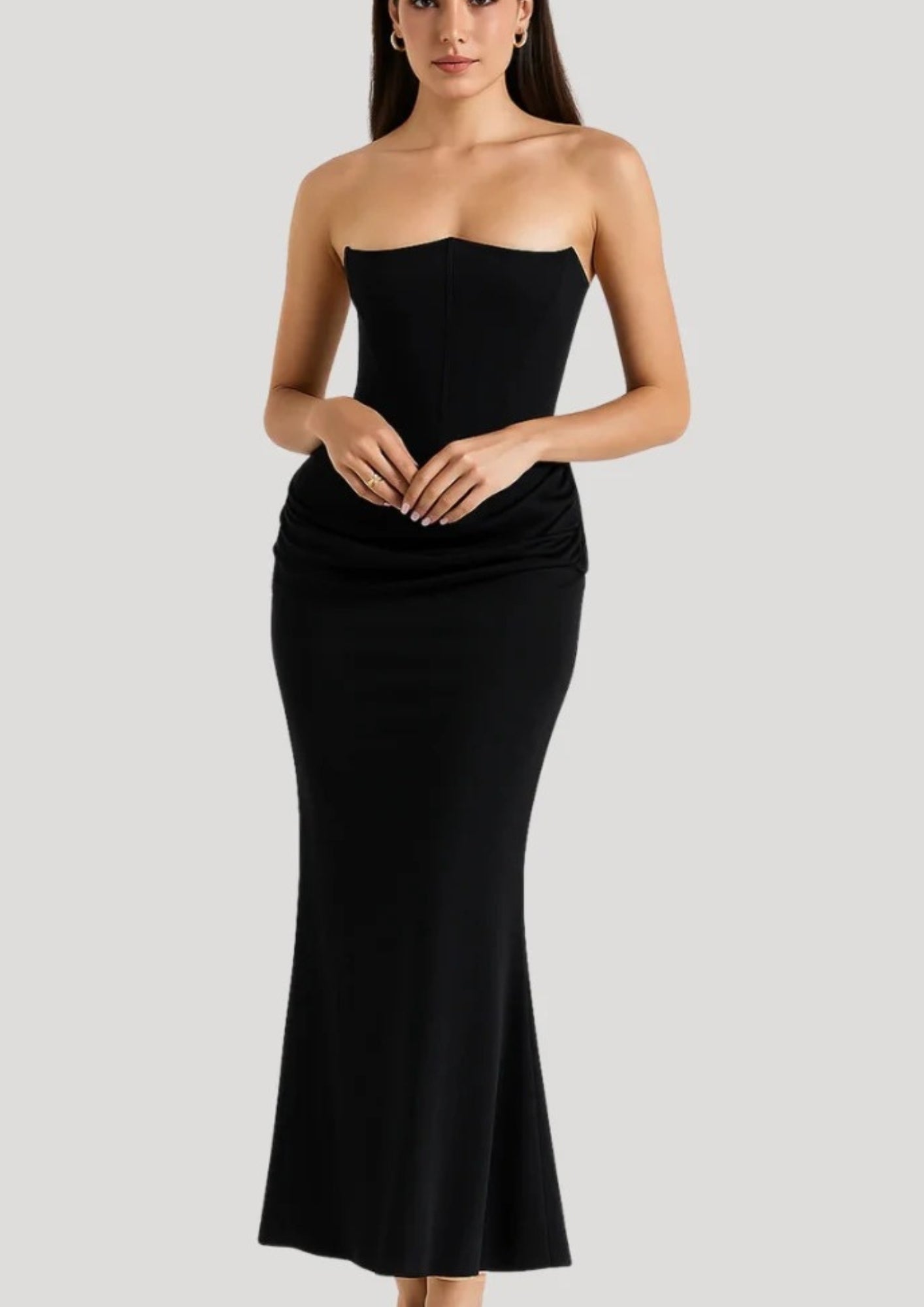 Women’s Strapless Maxi Dress – Clean Cut Design for Formal Occasions